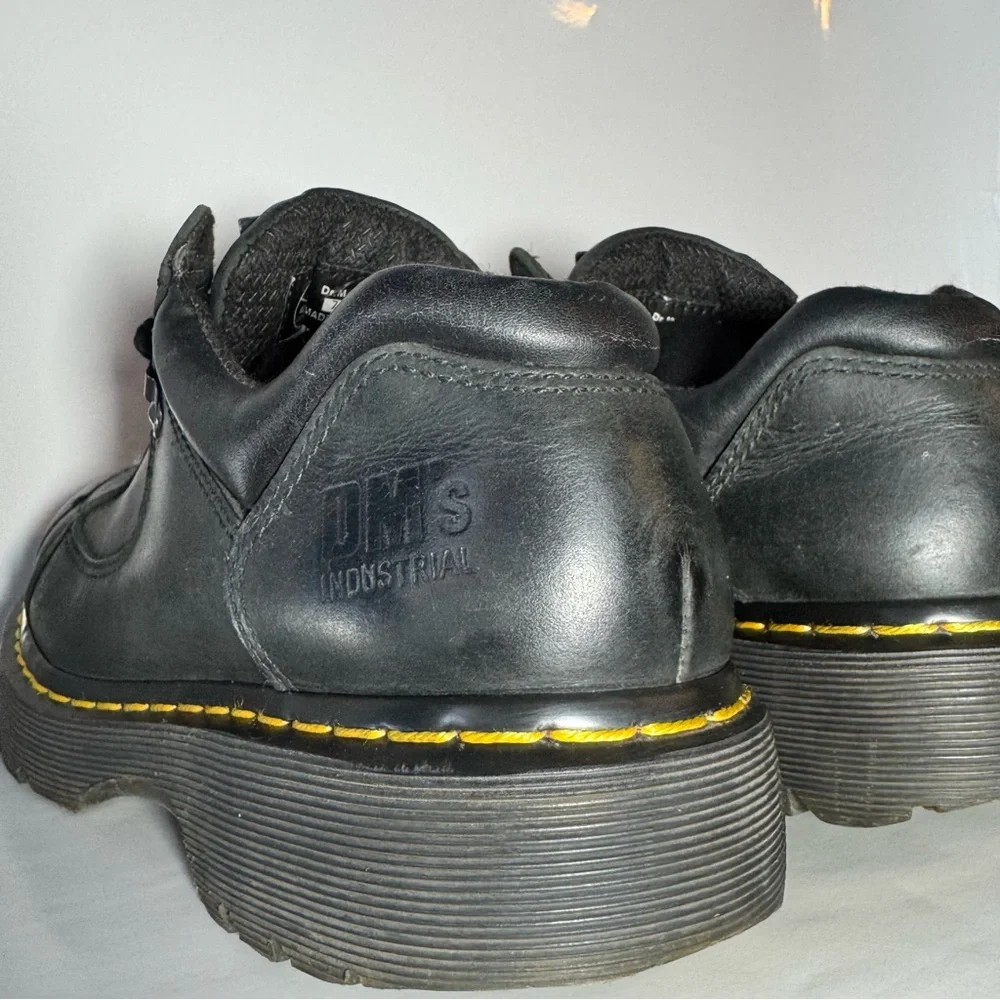 Dr. Martens Doc Air Wair 7A16 Industrial 
Black Leather Shoes US Men 9/Women 10 - Picture 4 of 14